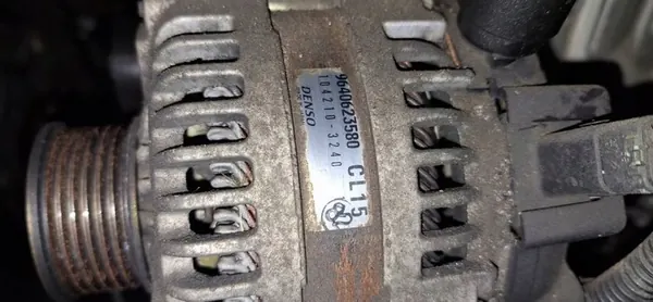 Peugeot 206 Vaihtovirtageneraattori 1.4L 2002 9640623580 image 4