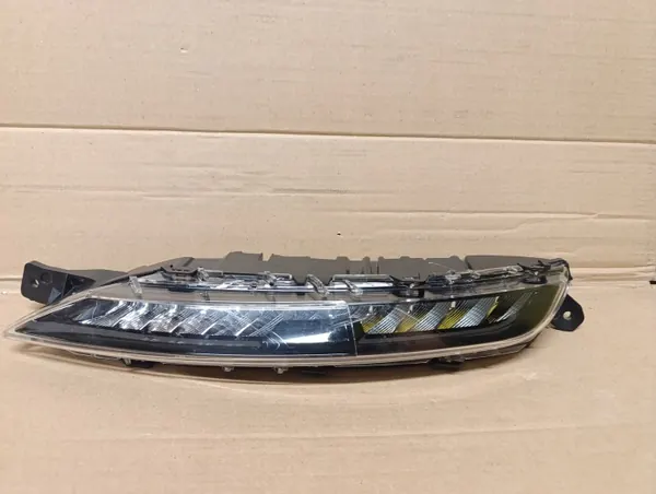 Citroen C4 Picasso II DRL-valot OEM 9816714780 9816714880 image 9
