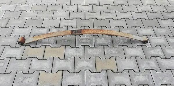 Molla a foglia posteriore VW Caddy III 2K image 2