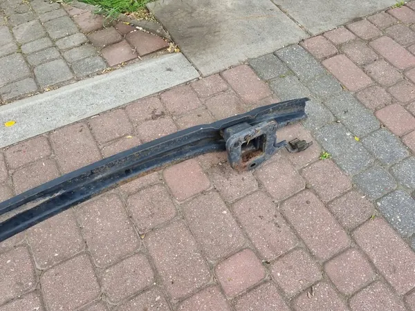 BMW 3 (E90/E91) Takapuskuri Vahvistus 2009-2012 OEM image 2