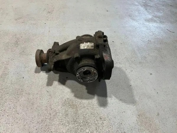 Diferencial trasero BMW 5 (E60) 7555727 4.8L 2009 image 2