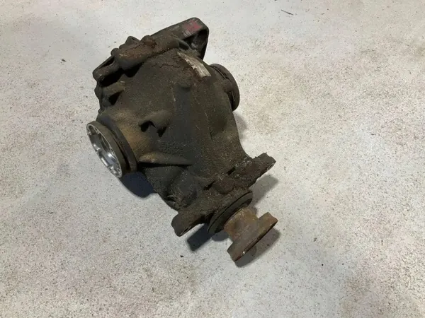 Diferencial trasero BMW 5 (E60) 7555727 4.8L 2009 image 4