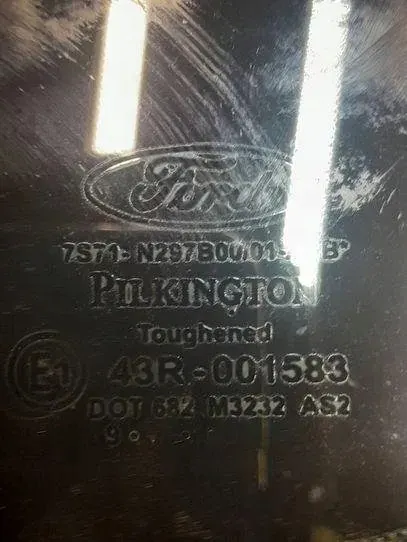 Vitre arrière gauche OEM 7S71N297B000 Ford Mondeo IV image 3
