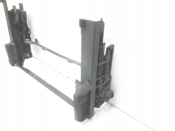 BMW OE Radiatorbevestiging OEM 7804617 voor 5-serie F10 image 7