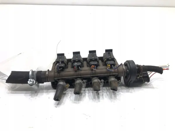 Injector GPL OEM 67R-017064 - Estado Usado image 2