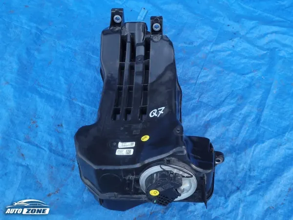 Tanque & Bomba AdBlue Audi Q7 II OEM 4M0131969R image 2