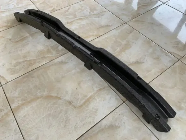OEM 8W0807550AK Voorbumperabsorber Audi A4 image 3