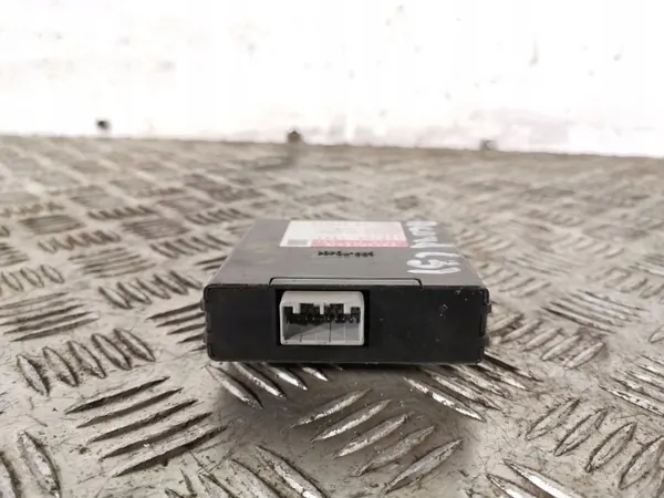 Honda Accord 2010 ECU OEM 1881002562 - Käytetty image 3