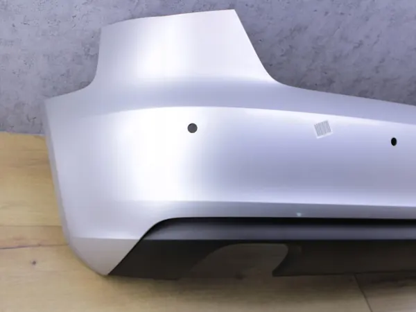 AUDI A3 8V Hatchback Parachoques Trasero con Sensores PDC image 2