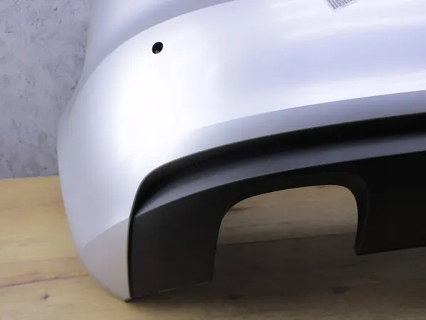 AUDI A3 8V Hatchback Parachoques Trasero con Sensores PDC image 3