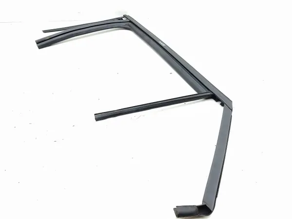 Peugeot 2008 II 2023 Heckfensterleiste OEM 9825819380 image 3