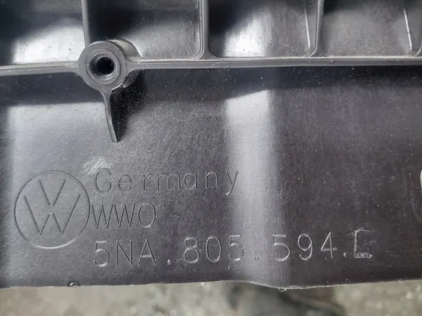 OEM 5NA805594L Framstolsbältesförstärkning image 6