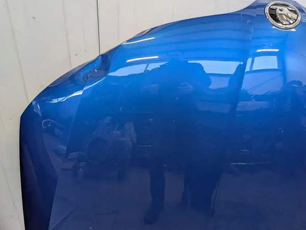 Motorhuv Skoda Rapid 2012-2019 image 2