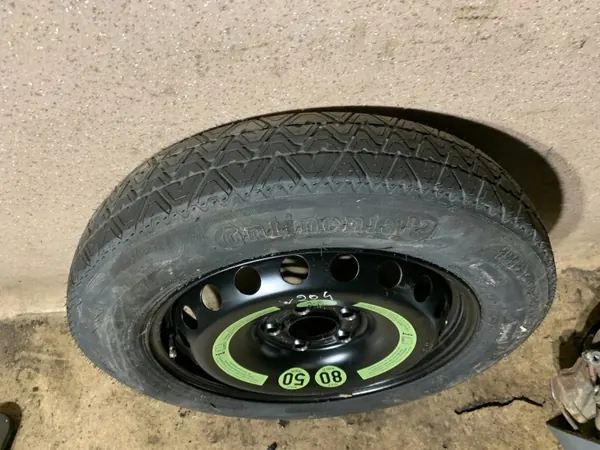 Varaupyörä OEM A2044000302 Mercedes-Benz C W204:lle image 4