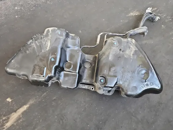 Réservoir à carburant OEM A2134702401 pour Mercedes W213 2.0 CDI image 7