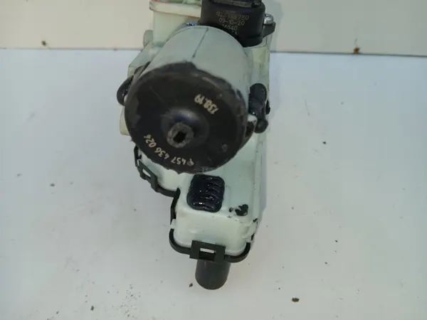 AdBlue-pomp OEM 0928404016 voor Mercedes ML W166 image 3