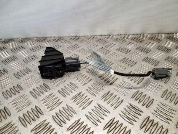 Actuador tapa combustible Ford Mondeo MK V OEM DG93220A20AB image 4