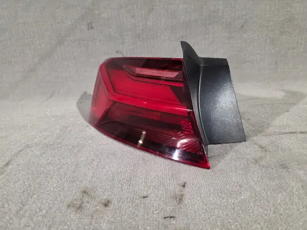 AUDI A5 8W Luz Trasera Izquierda LED image 2