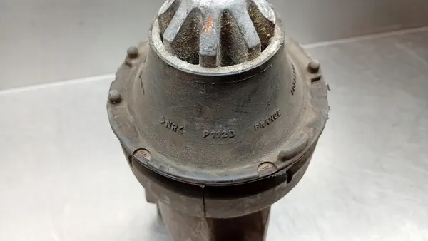 Volvo Moottorin Kiinnitys 30778953 image 8