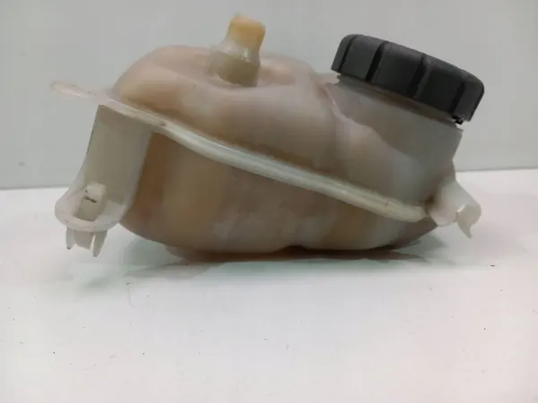 Reservatório de refrigeração MERCEDES GLA GLB A2475000049 image 5