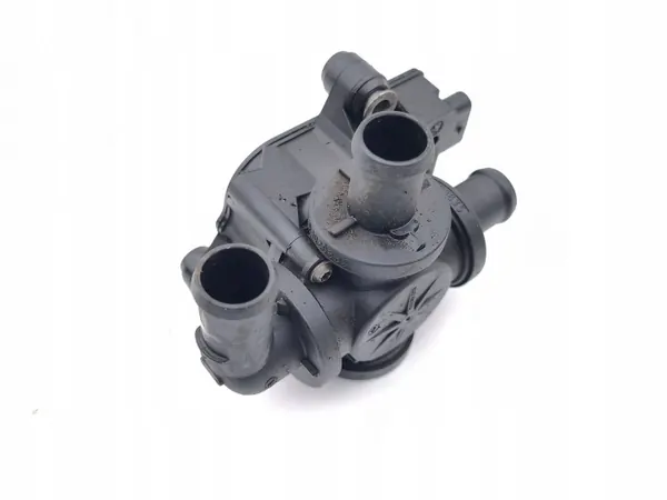 Válvula de calefacción Porsche Taycan OEM 9j1963375j image 3