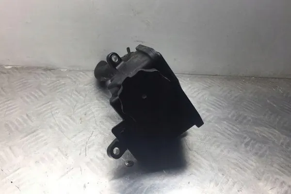 Servolenkungsbehälter MERCEDES-BENZ M (W164) A0004602283 image 7