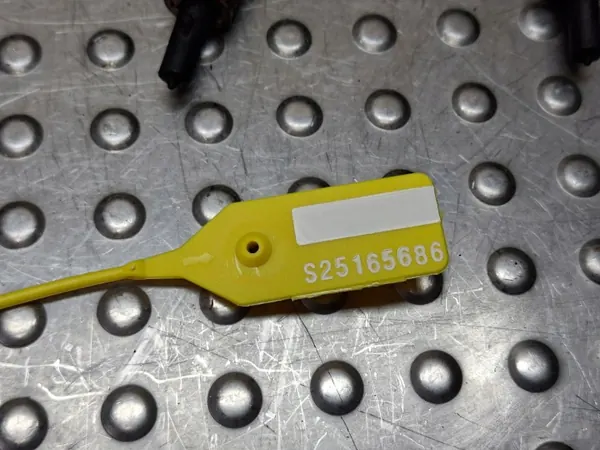 Inyector OEM S25165686 para Alfa Romeo Stelvio Giulia image 3