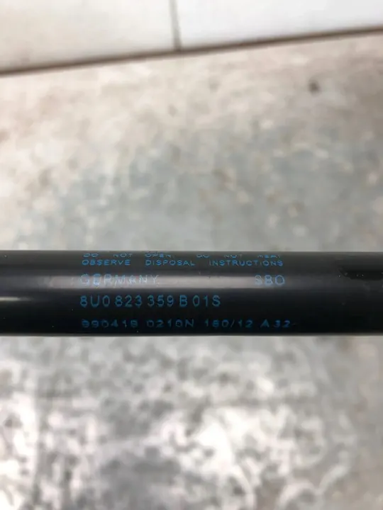 HUVSTÖD AUDI Q3 8U 8U0823359B image 4