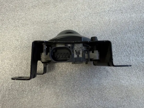 VW Touareg III Radar Distronic ACC OEM 760907561D image 4