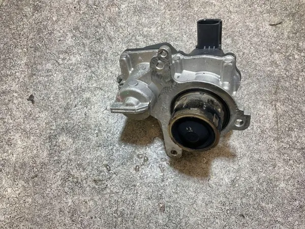 EGR-venttiili OEM 070523 Skoda Octavia II 2.0L image 6