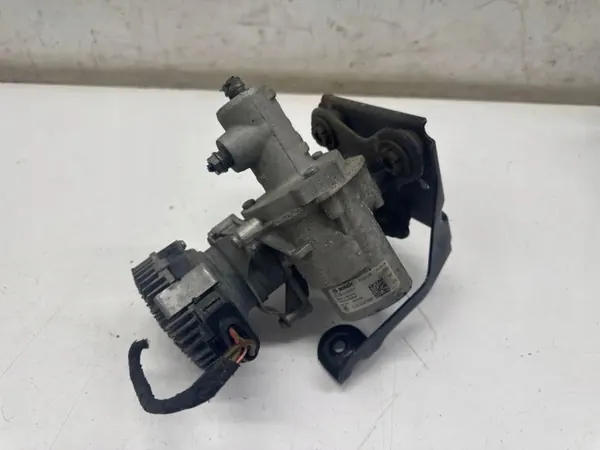 Cilindro de travão usado OEM 5QE614308F para Audi A3 image 3