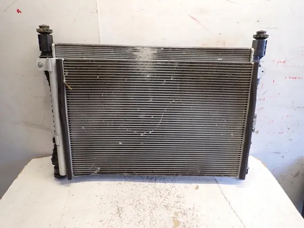 Begagnad vattenkylare OEM C00101625 för Maxus Deliver 9 image 4