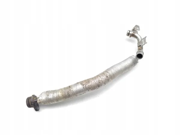Skoda Kodiaq öljynjäähdytysputki OEM 06Q121497F image 3