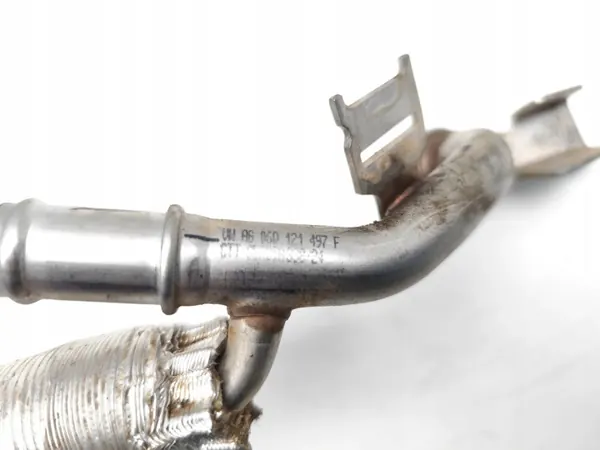Skoda Kodiaq öljynjäähdytysputki OEM 06Q121497F image 7