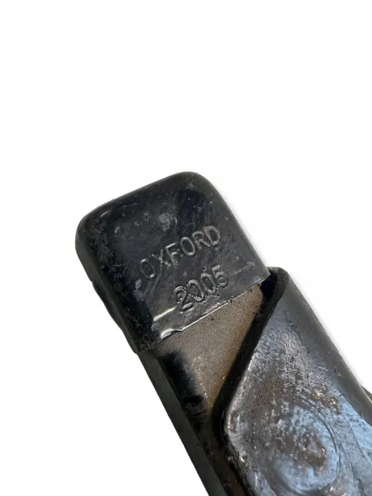 Peugeot 1007 skjutdörr underräls OEM 7654664436 image 4