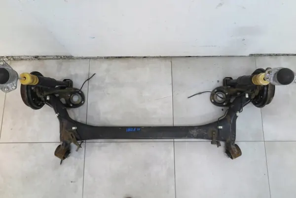 Viga suspensión trasera SEAT OE BNE4288 - Usado image 6