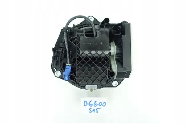 Cámara trasera OEM 3G0827469EL para VW Passat B8 image 4
