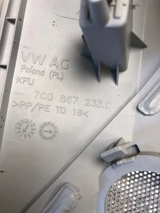 OEM 7C0867233DBILI Vasen Etupilarin Peite VW Crafter image 6