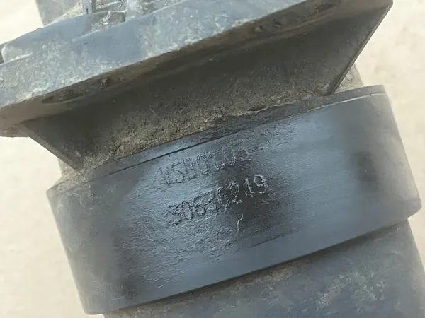 Polttoainesuodattimen kotelo Volvo S60 V70 XC70 XC90 2.4 D5 image 3