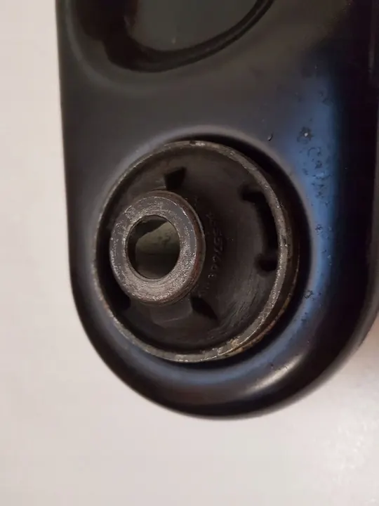 Braccio inferiore anteriore Citroen C3 Aircross 2022 7AAAE81028212 image 2