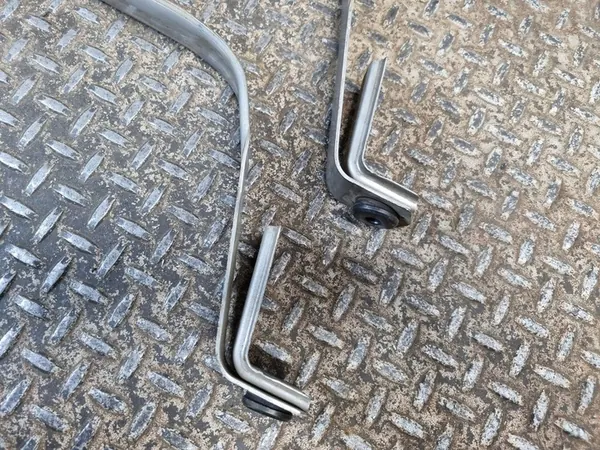 2022 Mercedes-Benz GLS X167 Fuel Tank Mount A1674701601 image 8