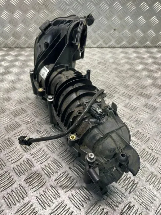 Collecteur d'admission BMW X1 E84 7810179 2.0L Diesel image 3