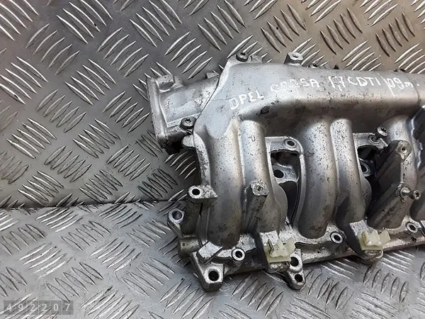 Coletor de admissão Opel Zafira B 1.7 CDTI 8973858233 image 2