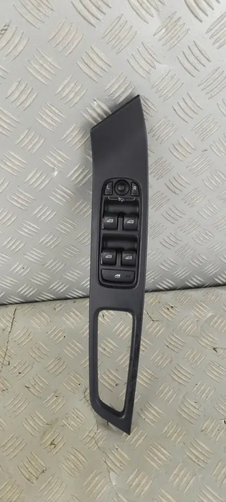 Fensterschalter Volvo V60 I 31343102 image 2