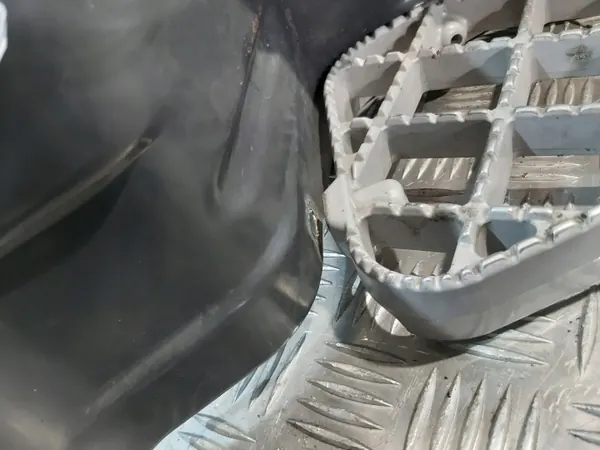 OEM 1426107 Scania övre stepplatta, vänster sida image 3