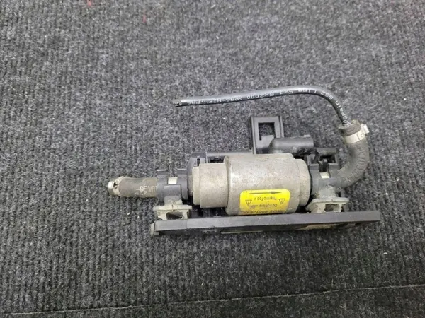 Polttoainepumppu OEM 5Q0201859 VW Golf VII Variantille image 3