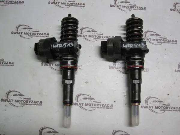 Pompe à injection VW 038130073F pour Passat B5 1.9 TDI image 3