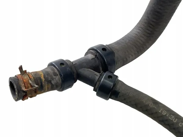 Jäähdytysnesteputki T-haara Tahoe Yukon Suburban 99-14R OEM image 4