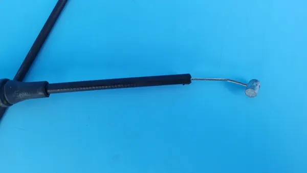 Mercedes EQE W295 konepellin avauskaapeli OEM A2958809800 image 3