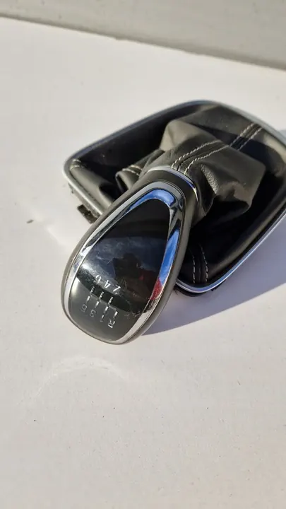 OPEL ASTRA K Gear Shift Knob 6 Speed image 5